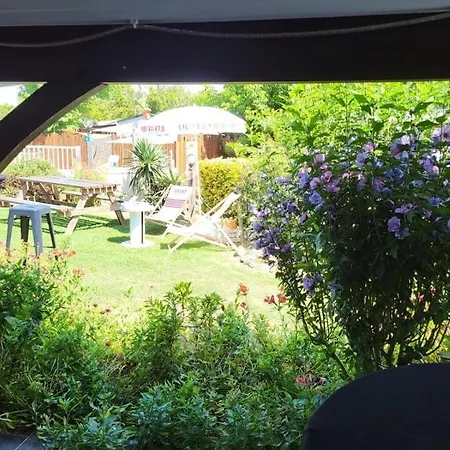 Kemp Village La Riviere Fleurie - Mobil Premium 4 Pieces 6 Personnes Climatise + Tv Mae-5491
